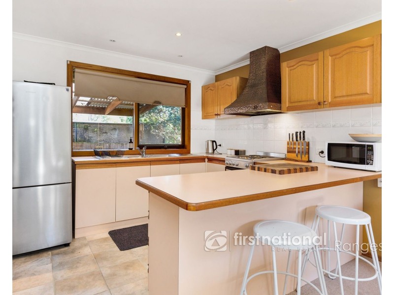 1/4 Veronica Street, Ferntree Gully VIC 3156