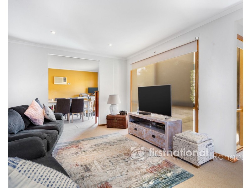 1/4 Veronica Street, Ferntree Gully VIC 3156