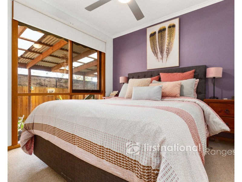 1/4 Veronica Street, Ferntree Gully VIC 3156