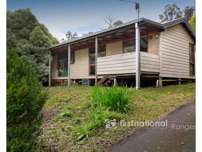 70 Woori Yallock Road, Cockatoo VIC 3781