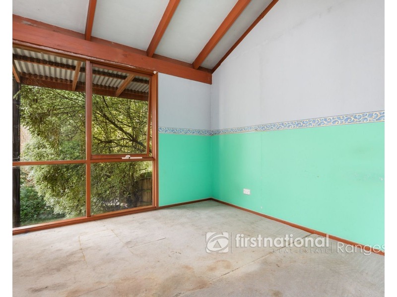 70 Woori Yallock Road, Cockatoo VIC 3781