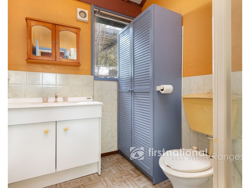 70 Woori Yallock Road, Cockatoo VIC 3781