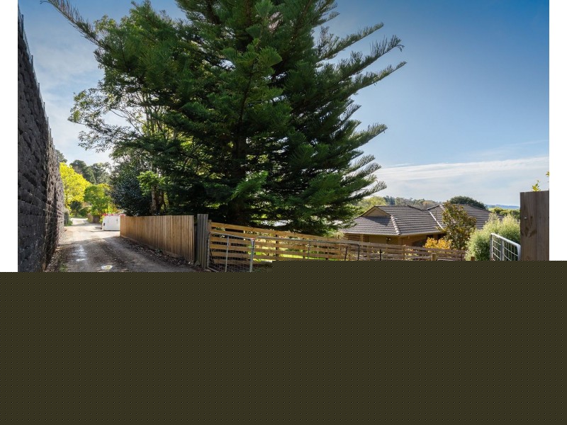 13 Berrys Road, Emerald VIC 3782