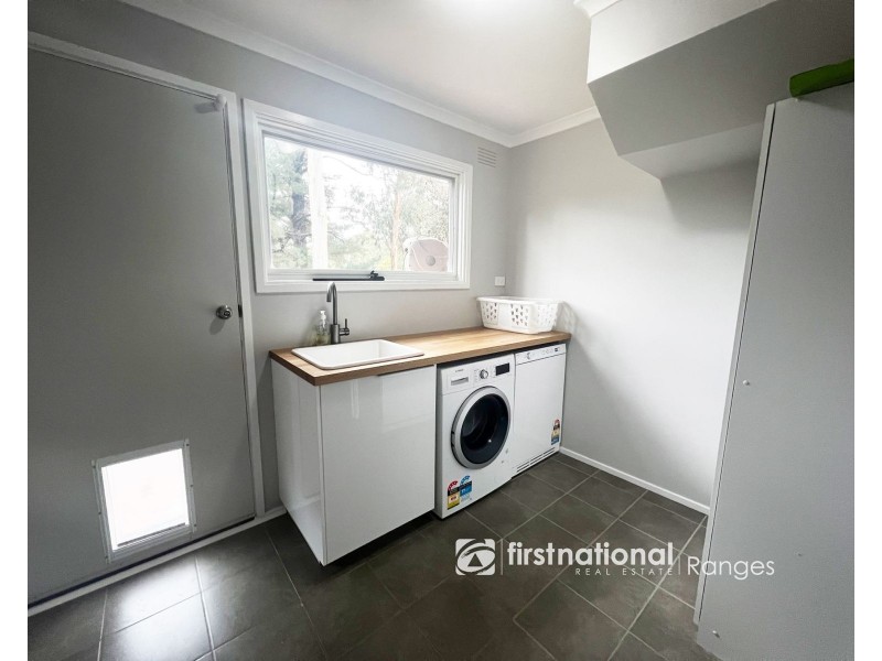 48 Thompson Road, Upwey VIC 3158