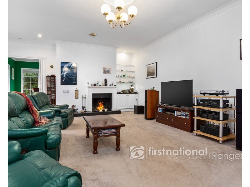 26 Fern Glade Drive, Emerald VIC 3782