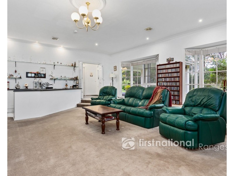 26 Fern Glade Drive, Emerald VIC 3782