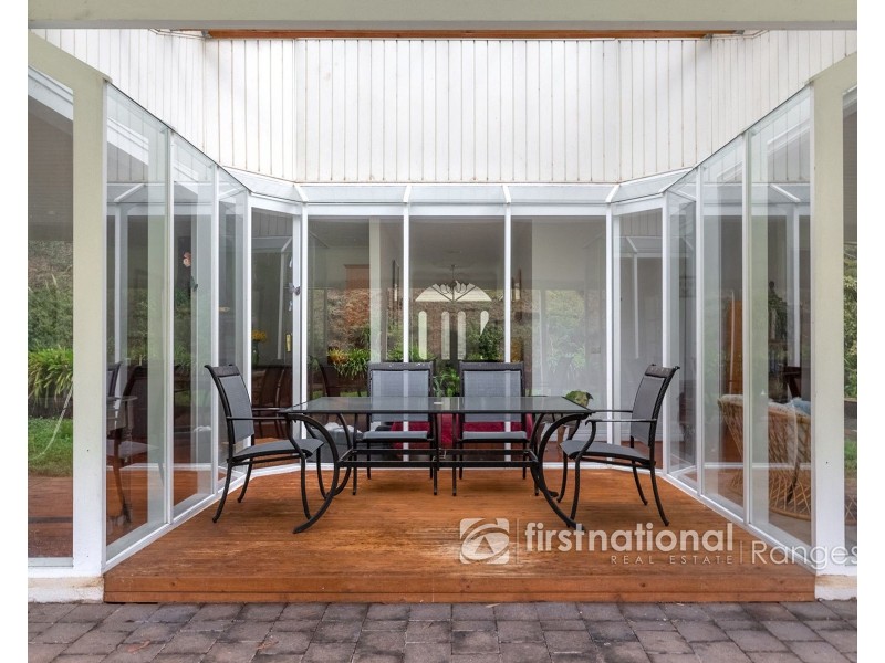 26 Fern Glade Drive, Emerald VIC 3782