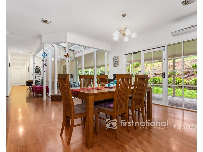 26 Fern Glade Drive, Emerald VIC 3782