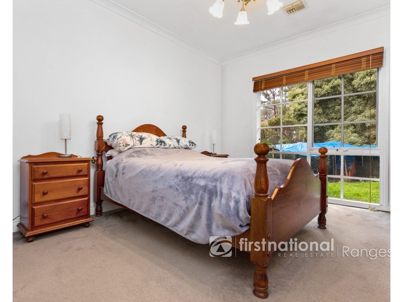 26 Fern Glade Drive, Emerald VIC 3782