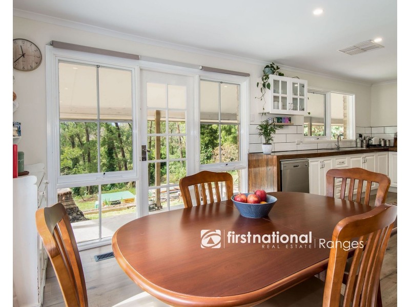 94 Moores Road, Monbulk VIC 3793