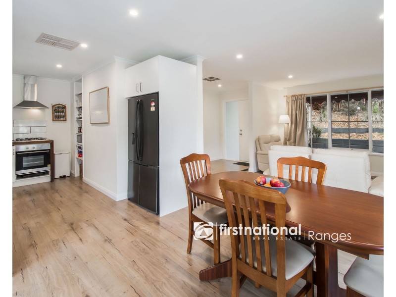 94 Moores Road, Monbulk VIC 3793