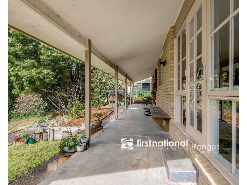 94 Moores Road, Monbulk VIC 3793