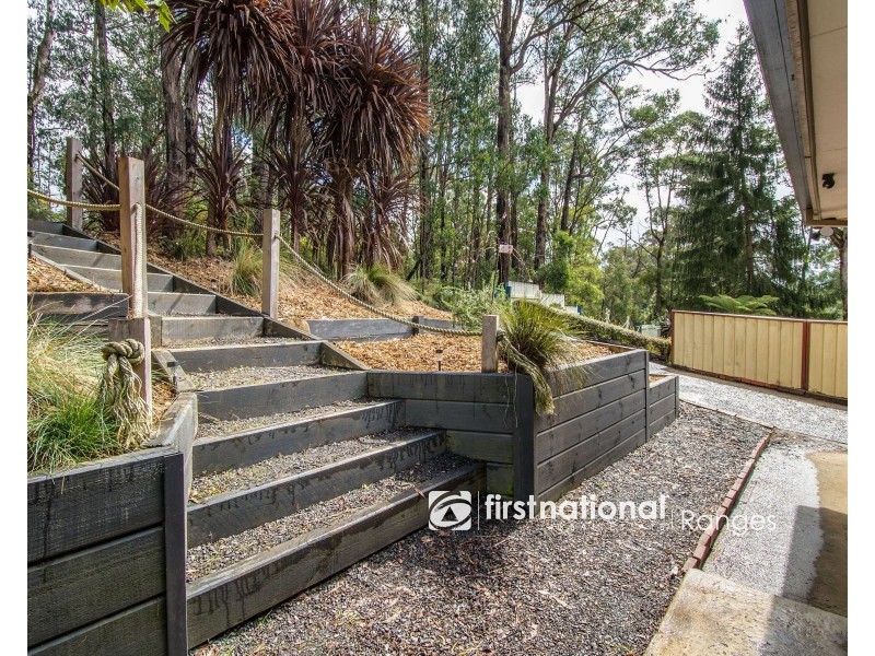 94 Moores Road, Monbulk VIC 3793