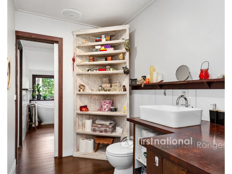9 Edenmont Road, Emerald VIC 3782