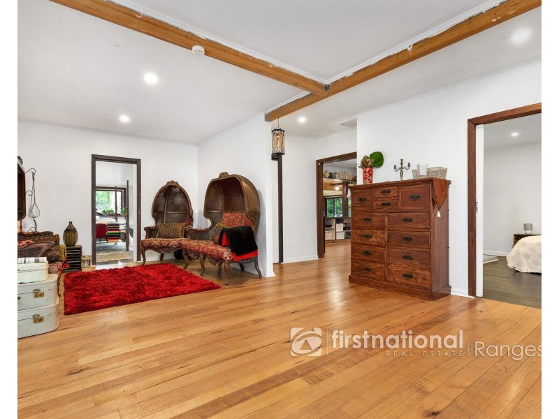 9 Edenmont Road, Emerald VIC 3782