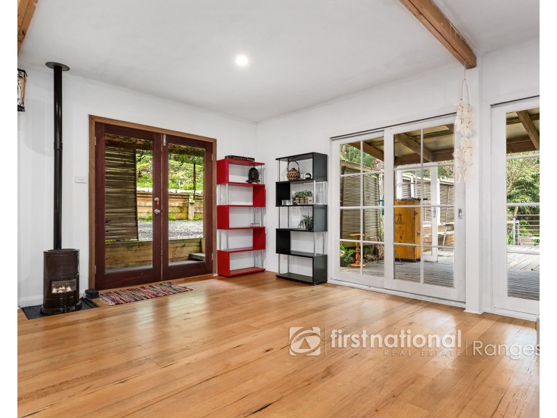 9 Edenmont Road, Emerald VIC 3782