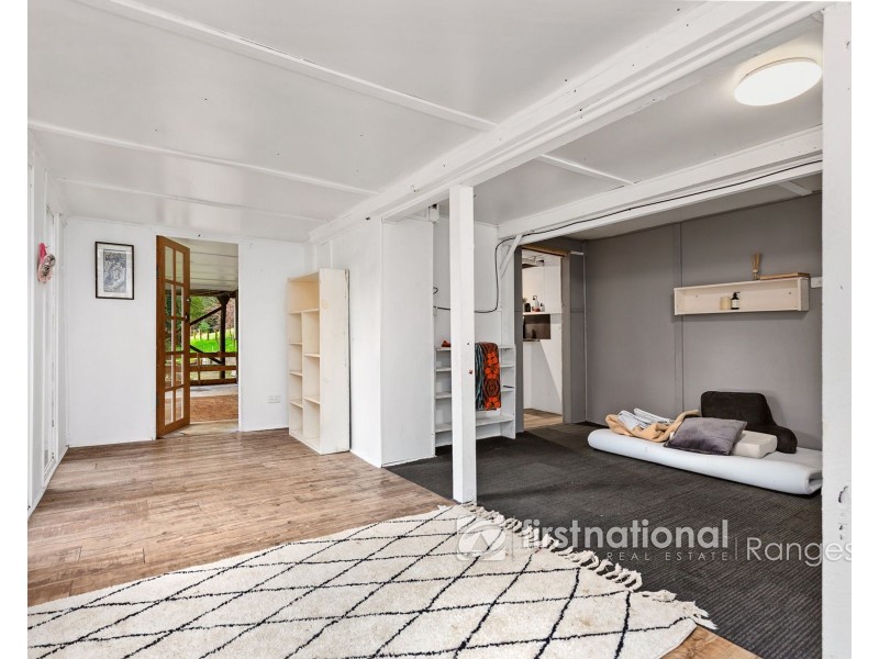 9 Edenmont Road, Emerald VIC 3782