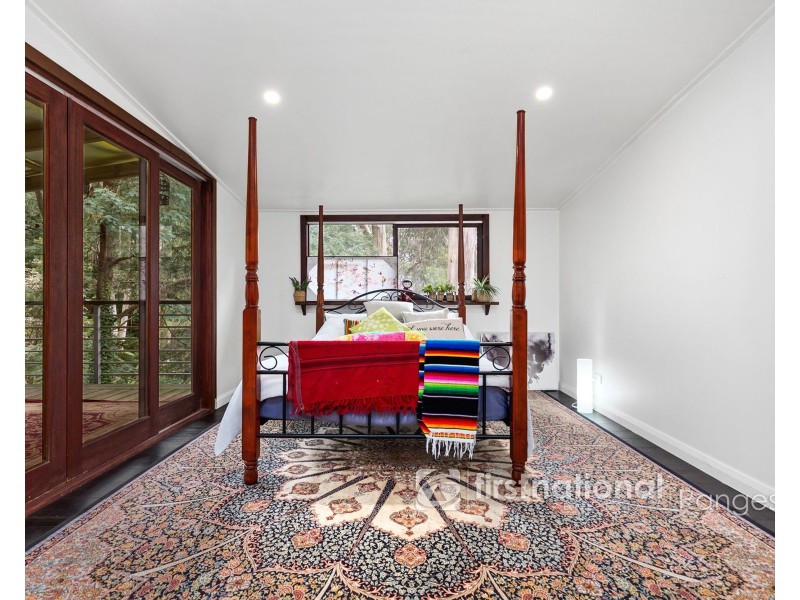 9 Edenmont Road, Emerald VIC 3782