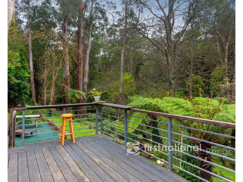 9 Edenmont Road, Emerald VIC 3782