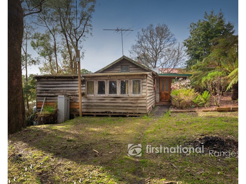 3 Salisbury Avenue, Cockatoo VIC 3781