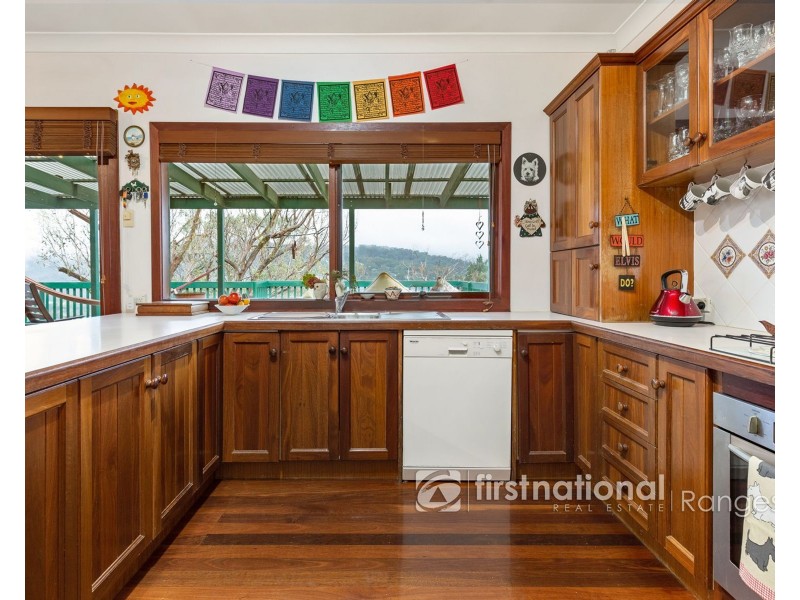 33 Highcliff Road, Upwey VIC 3158