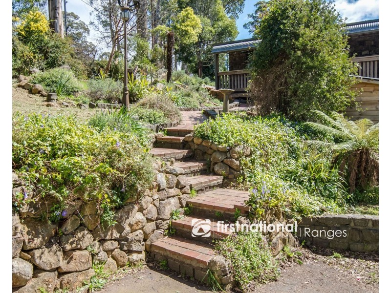 29 Seabreeze Avenue, Ferny Creek VIC 3786