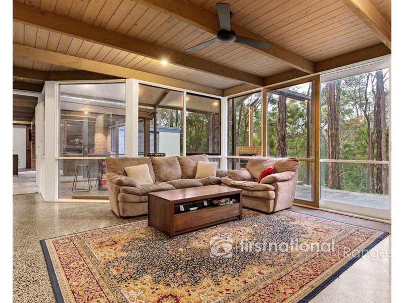 14 Alfred Grove, Emerald VIC 3782