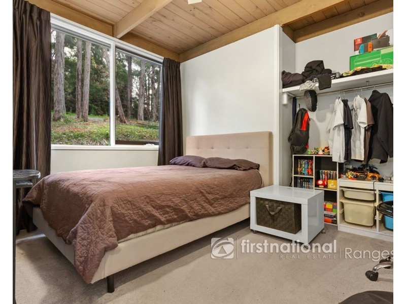 14 Alfred Grove, Emerald VIC 3782