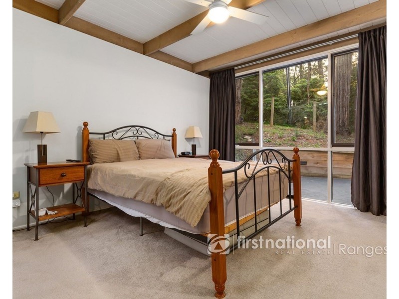 14 Alfred Grove, Emerald VIC 3782