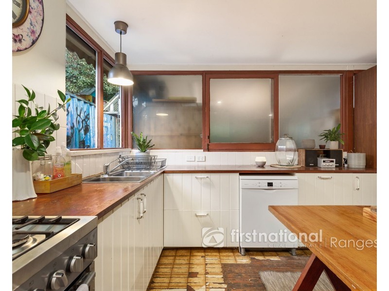 48 Pakenham Road, Cockatoo VIC 3781