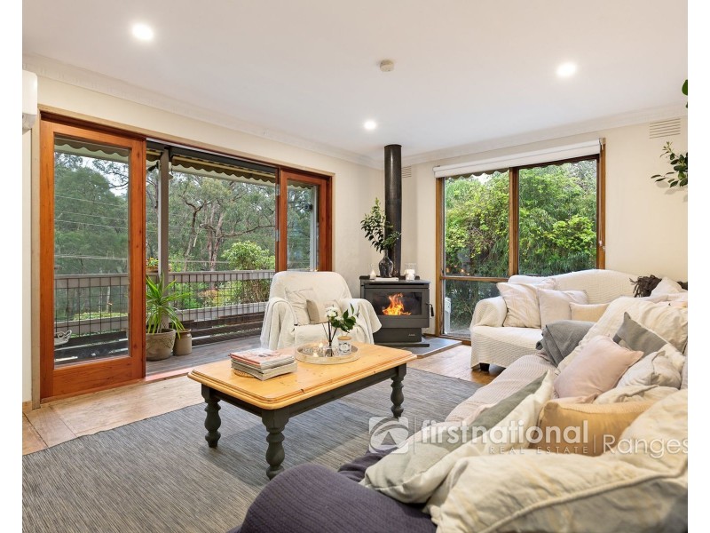 48 Pakenham Road, Cockatoo VIC 3781