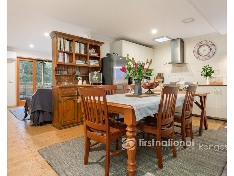 48 Pakenham Road, Cockatoo VIC 3781