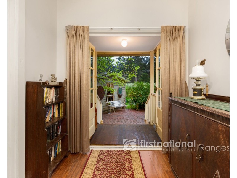 147 Woori Yallock Road, Cockatoo VIC 3781