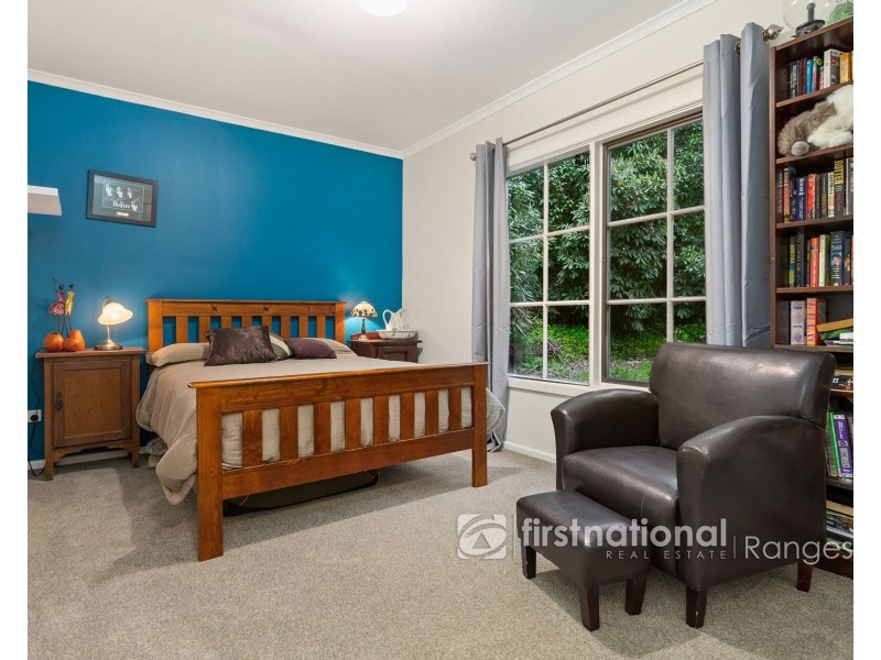 147 Woori Yallock Road, Cockatoo VIC 3781