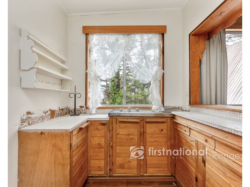 39 View Hill Road, Cockatoo VIC 3781