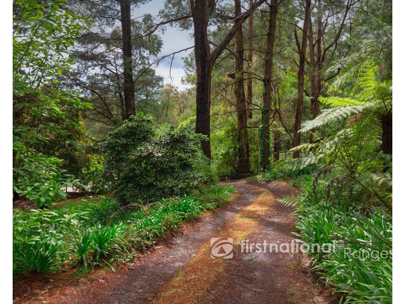 39 View Hill Road, Cockatoo VIC 3781