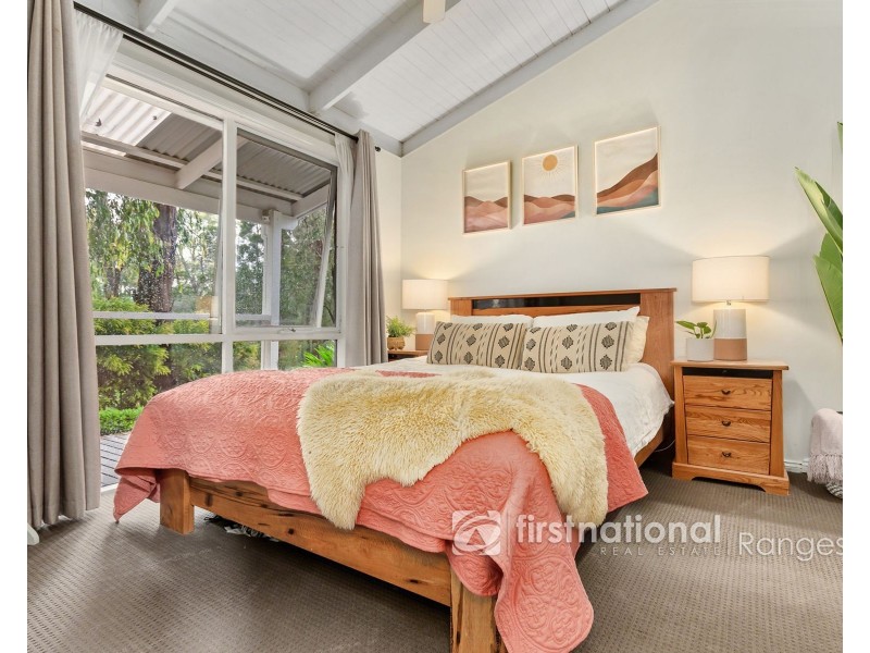 2 Nangana Street, Cockatoo VIC 3781