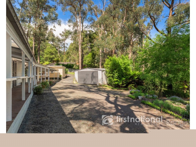 2 Nangana Street, Cockatoo VIC 3781