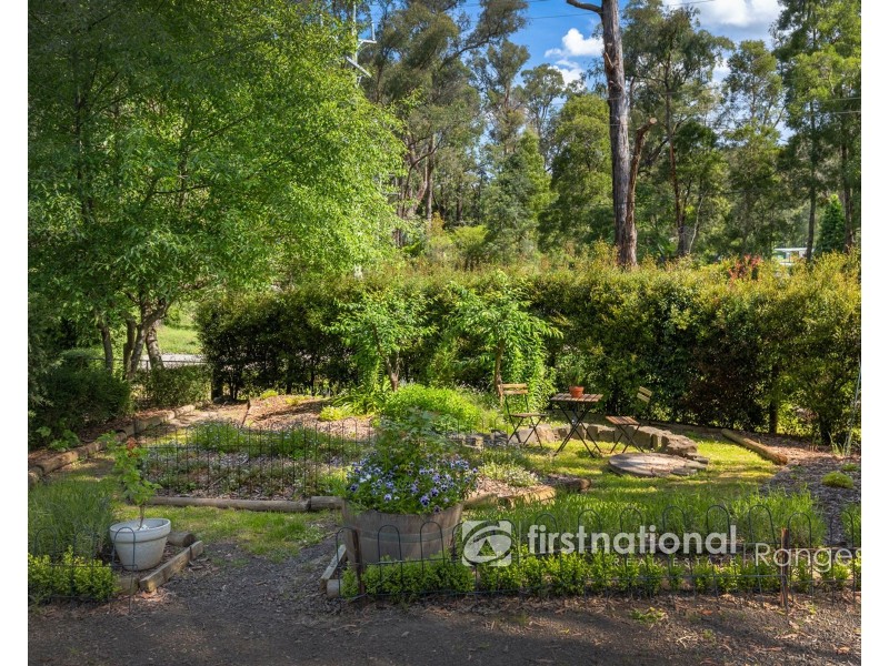 2 Nangana Street, Cockatoo VIC 3781