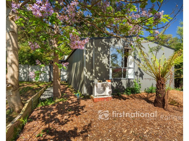 7 Salisbury Avenue, Cockatoo VIC 3781