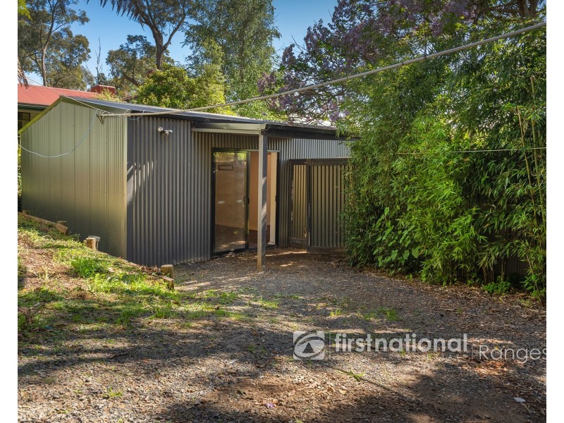7 Salisbury Avenue, Cockatoo VIC 3781