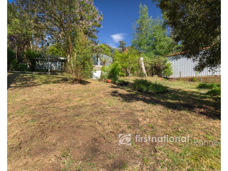 7 Salisbury Avenue, Cockatoo VIC 3781
