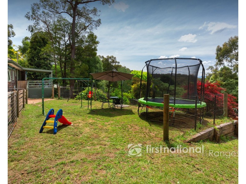 41 Second Avenue, Cockatoo VIC 3781