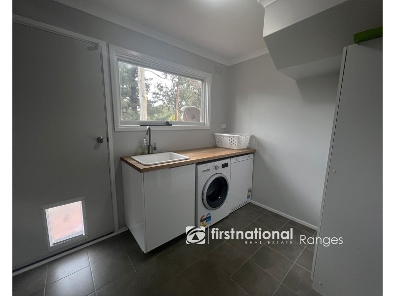 48 Thompson Road, Upwey VIC 3158