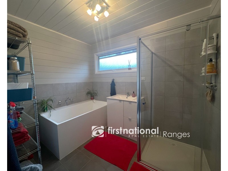 48 Thompson Road, Upwey VIC 3158