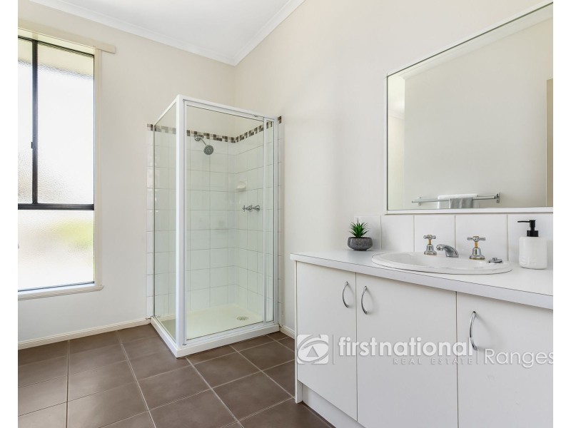 1 Allara Drive, Hampton Park VIC 3976