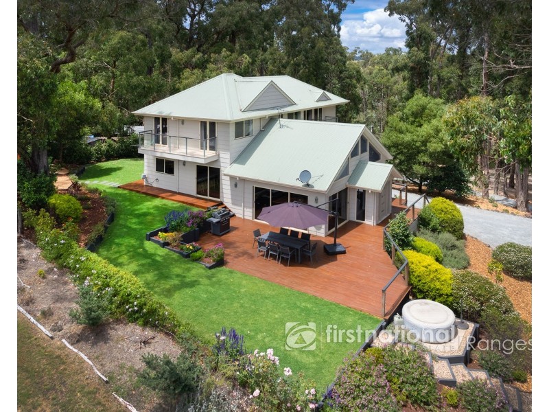 12 Carcoola Street, Cockatoo VIC 3781