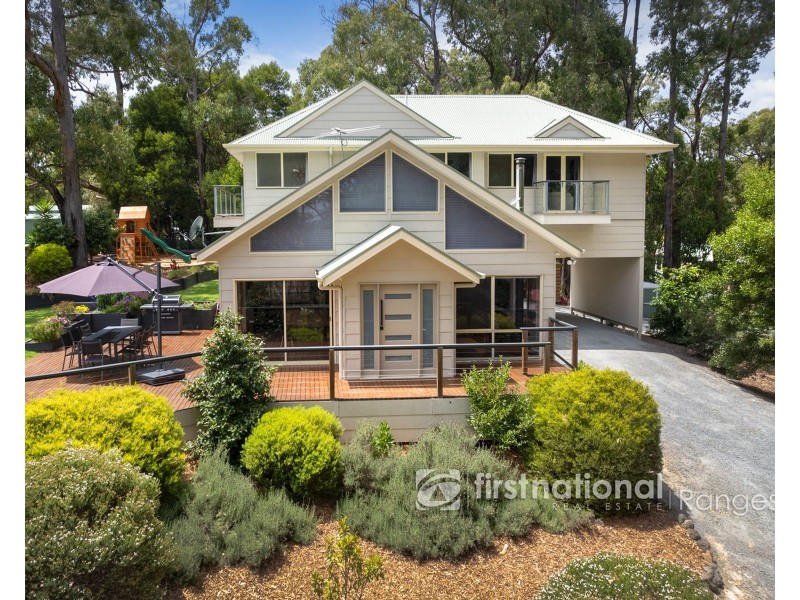 12 Carcoola Street, Cockatoo VIC 3781