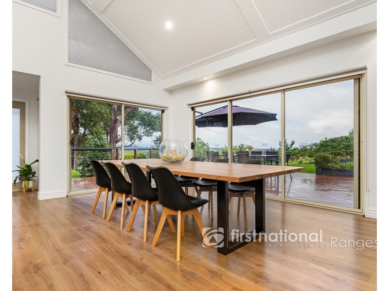 12 Carcoola Street, Cockatoo VIC 3781