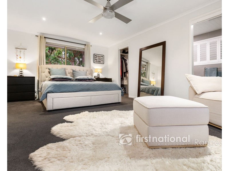 12 Carcoola Street, Cockatoo VIC 3781